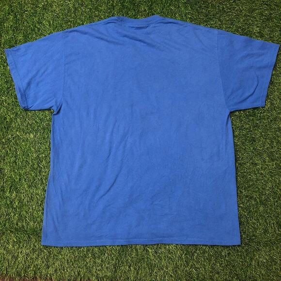 Men’s Blue Timberwolves ‘Be Bigger’ Graphic Basketball Tee - Picture 2 of 4